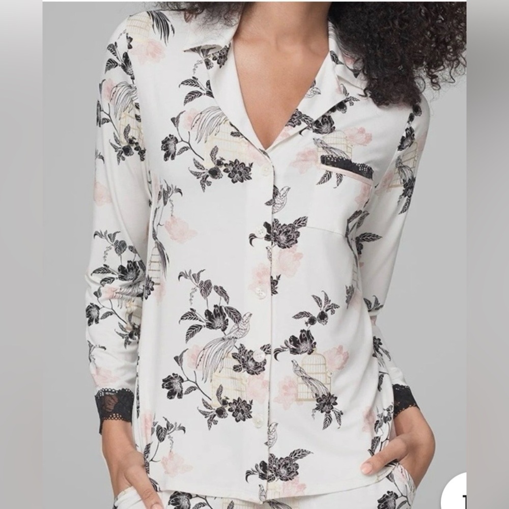Soma Signature sleep top in cream multi with birds design size small